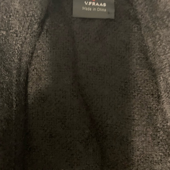 Soft wrap one size. Never worn - Picture 2 of 12